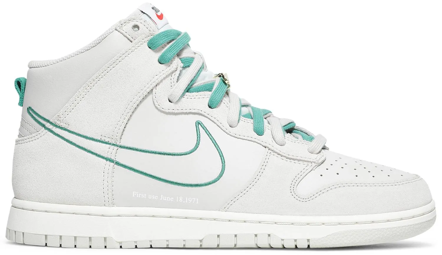 Dunk High SE GS 'First Use Pack - Green Noise'