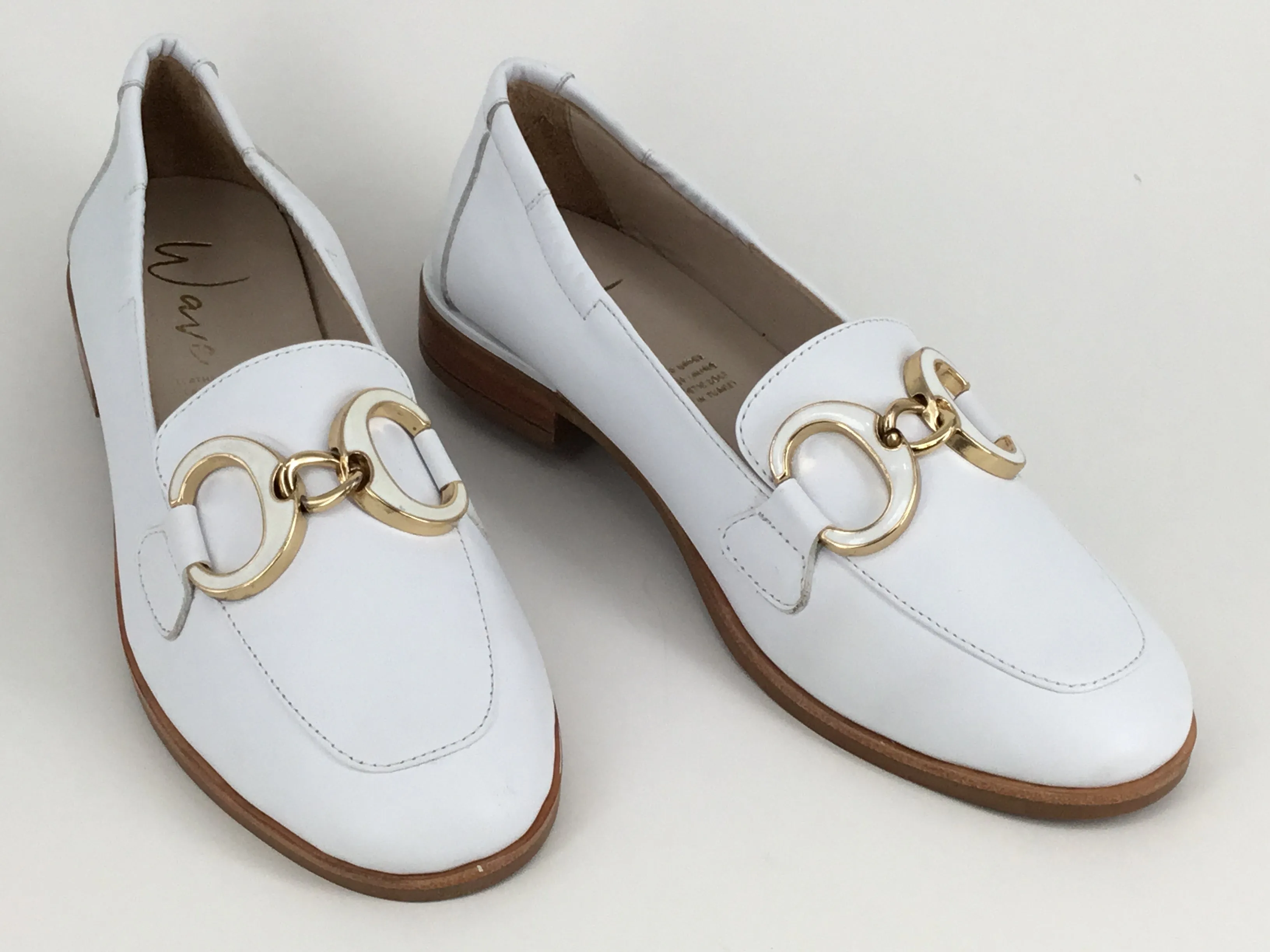 Wave Calee available in 3 colours