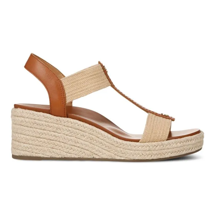 Womens Vionic Calera in Camel